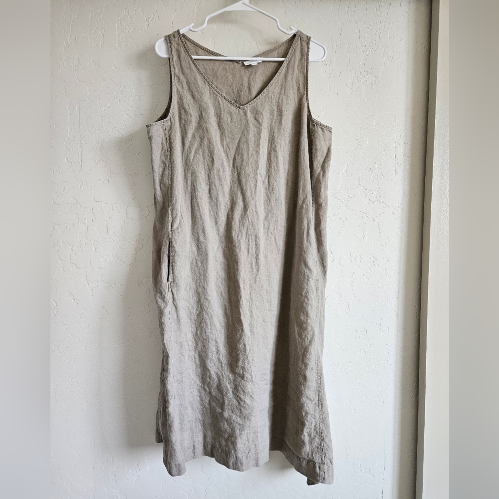 Linen dress
